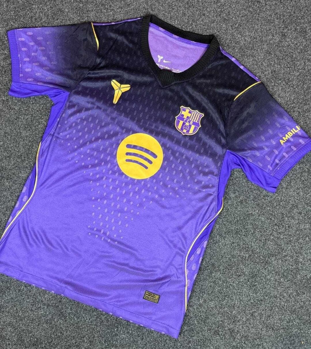 Barcelona 2026/2027 season away jersey  (Player)